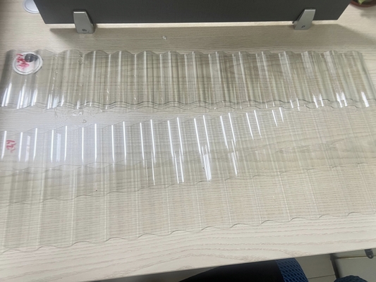 Feuille 1.2kg/M For Sports Venues de toiture ridée par polycarbonate