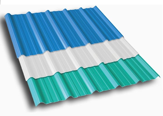 Le toit de PVC de résistance à la corrosion couvre d'anti tuiles de toit en plastique ultra-violettes