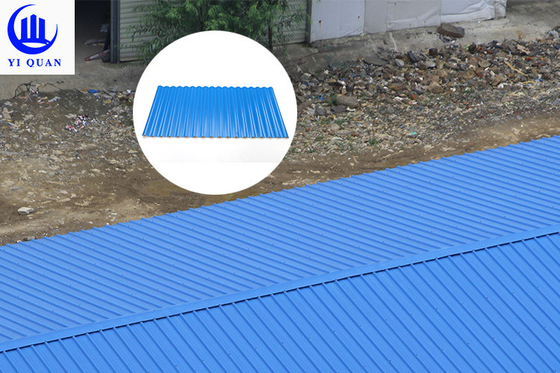 Le PVC ridé d'isolation thermique a enduit les bardeaux en plastique de toit pour l'atelier