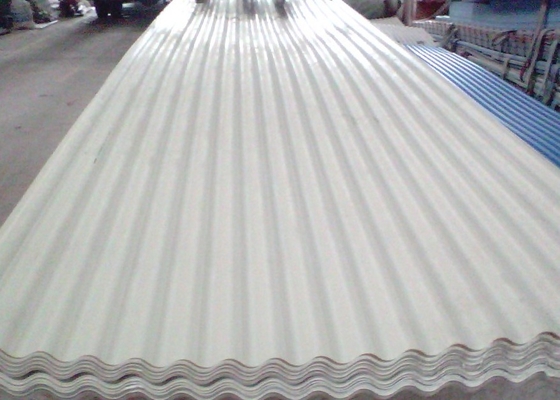 Bonne tuile de toiture de PVC de résistance à l'impact 1.0mm pour l'usine de parking