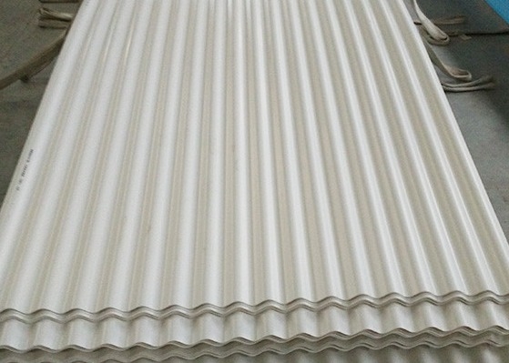 Tuile de toit en plastique résistant aux chocs d'isolation thermique pour le balcon de bâtiments de jardin