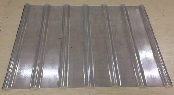 tuile de toit de la feuille FRP de toiture de fibre de verre de largeur de 1130mm pour la lucarne