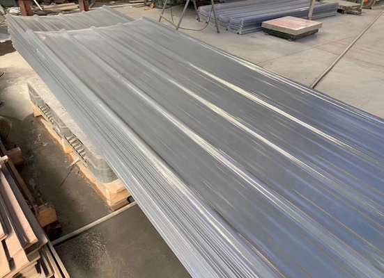 La feuille colorée de toit de la fibre de verre FRP épaisseur de 0.8mm à de 3.0mm a adapté aux besoins du client